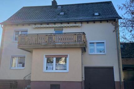 Haus Eschenburg - 8 Zimmer, 183 m&sup2;, 229.000&euro; | Angebot:25822346