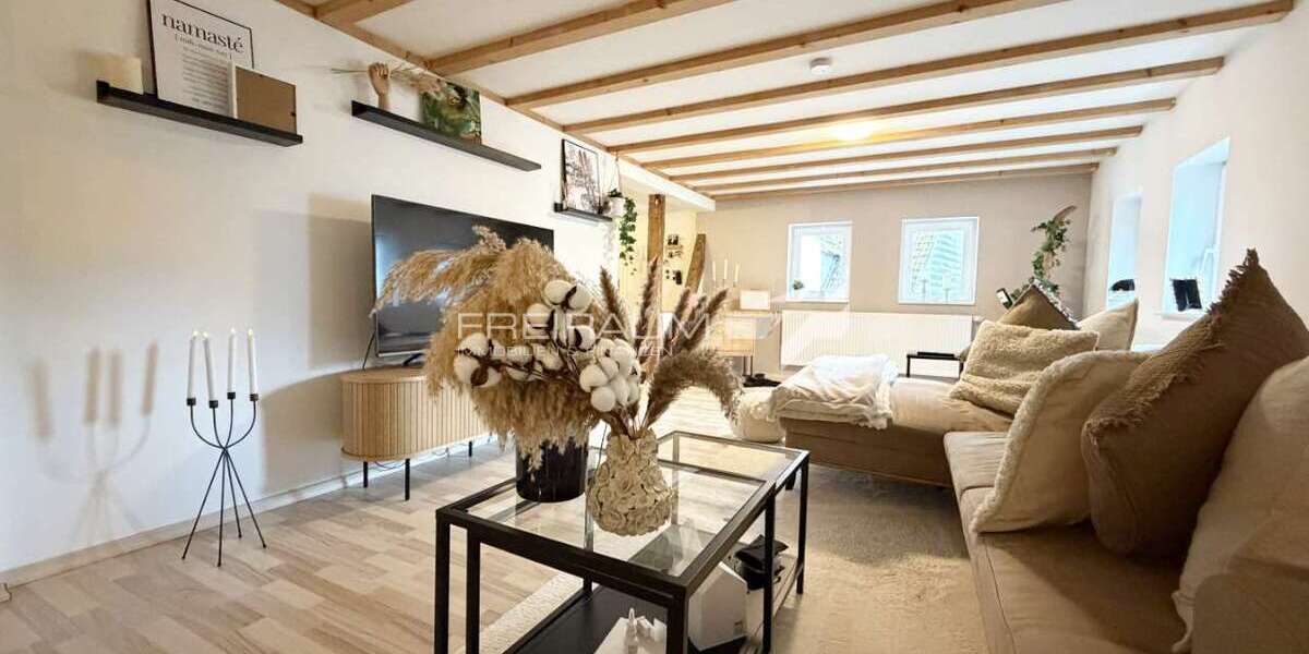 Etagenwohnung Siegen / Oberschelden Oberschelden - 7 Zimmer, 137 m&sup2;, 255.000&euro; | Angebot:27182169