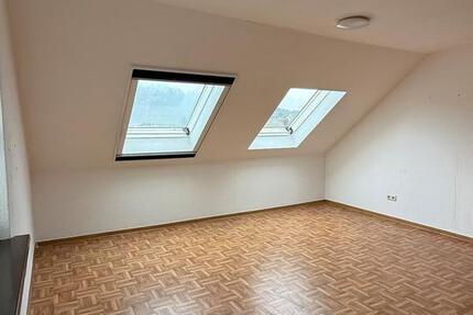 Wohnung Siegen Dillnhütten - 2 Zimmer, 70 m&sup2;, 500&euro; | Angebot:25353860