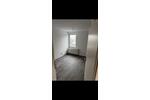 Etagenwohnung Siegen Eiserfeld - 5 Zimmer, 120 m&sup2;, 775&euro; | Angebot:26468250