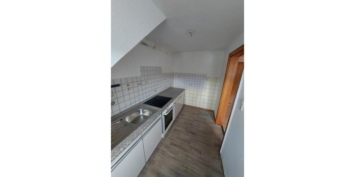 Etagenwohnung Siegen Dillnhütten - 3 Zimmer, 77 m&sup2;, 577&euro; | Angebot:25646308