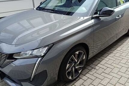 Peugeot 308 32.450 km 21.990 &euro; Hachenburg 57627