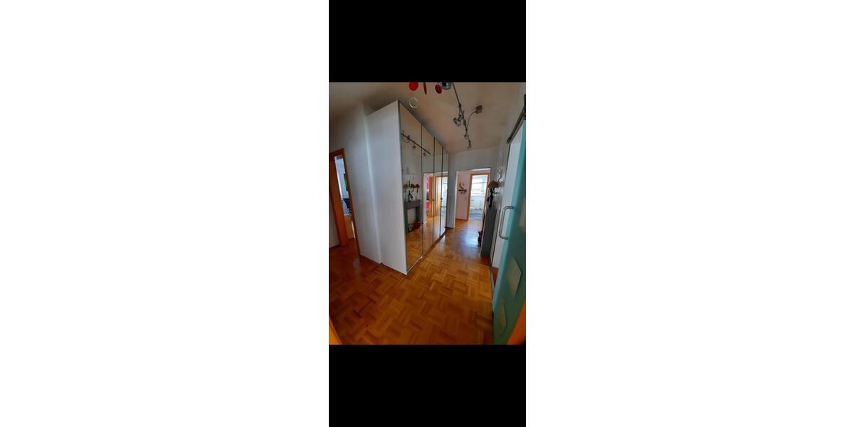 Etagenwohnung Siegen Eiserfeld - 4 Zimmer, 110 m&sup2;, 980&euro; | Angebot:25982687