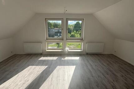 Wohnung Kreuztal - 5.5 Zimmer, 75 m&sup2;, 700&euro; | Angebot:25721902