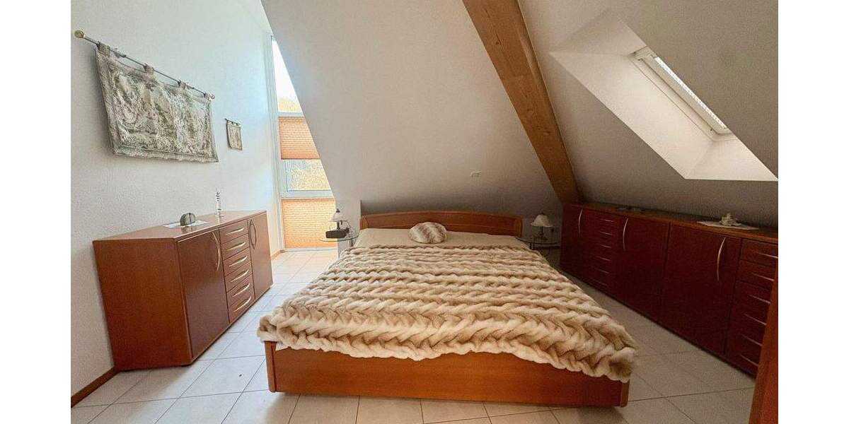 Etagenwohnung Bad Marienberg - 3 Zimmer, 122 m&sup2;, 299.000&euro; | Angebot:25716281