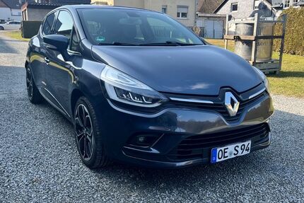 Renault Clio 165.000 km 8.800 &euro; Wenden 57482