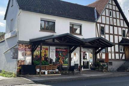 Haus Dillenburg / Nanzenbach Nanzenbach - 6 Zimmer, 127 m&sup2;, 179.000&euro; | Angebot:25665427