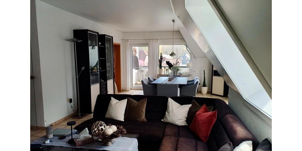 Einfamilienhaus Netphen - 2.5 Zimmer, 121 m&sup2;, 890&euro; | Angebot:26267434