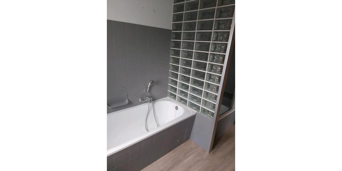 Etagenwohnung Steinebach/Sieg Sieg - 4 Zimmer, 125 m&sup2;, 1.050&euro; | Angebot:25104277