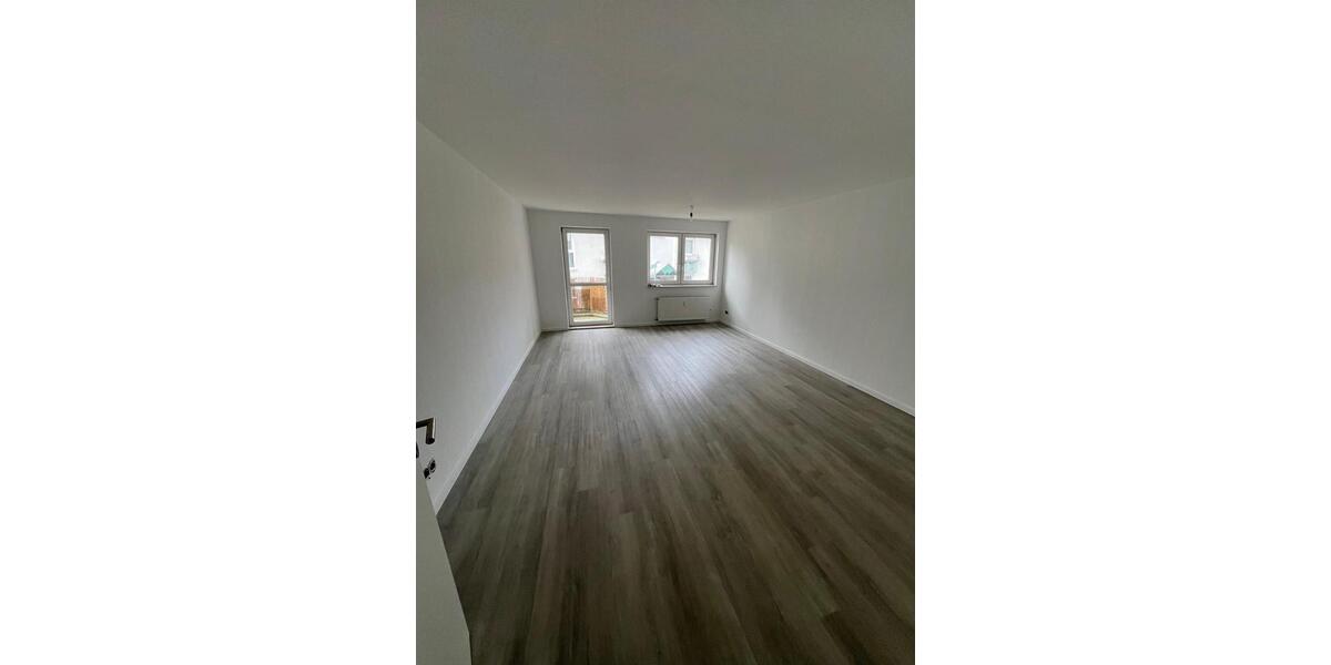 Etagenwohnung Siegen Dillnhütten - 3 Zimmer, 78 m&sup2;, 700&euro; | Angebot:25417055