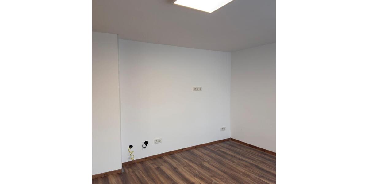 Erdgeschoßwohnung Burbach - 3 Zimmer, 70 m&sup2;, 700&euro; | Angebot:25292846