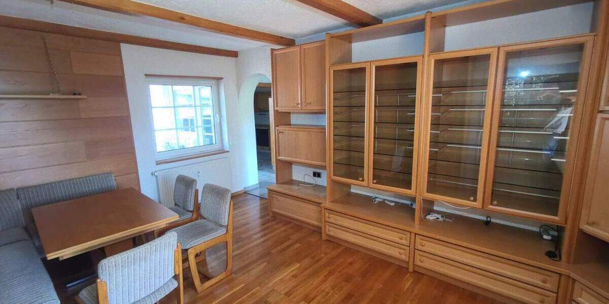 Mehrfamilienhaus, Wohnhaus Derschen - 9 Zimmer, 330.000&euro; | Angebot:25689028