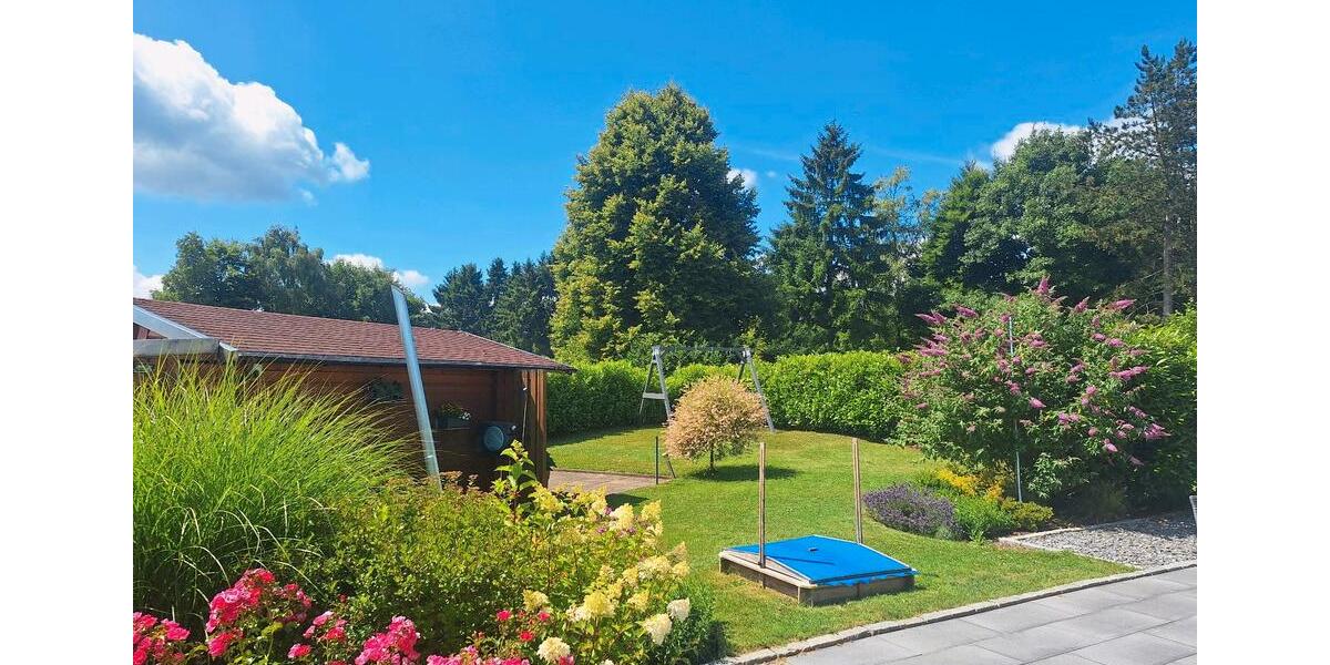 Einfamilienhaus Wenden - 7 Zimmer, 217 m&sup2;, 499.000&euro; | Angebot:25839879