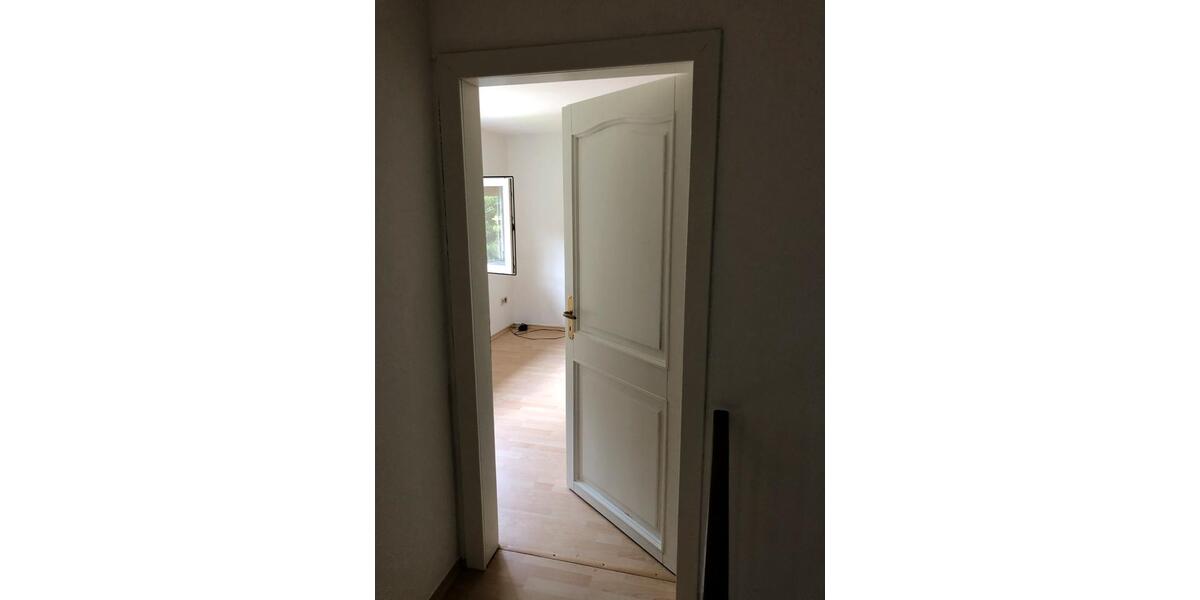 Etagenwohnung Scheuerfeld - 3 Zimmer, 70 m&sup2;, 550&euro; | Angebot:25982067