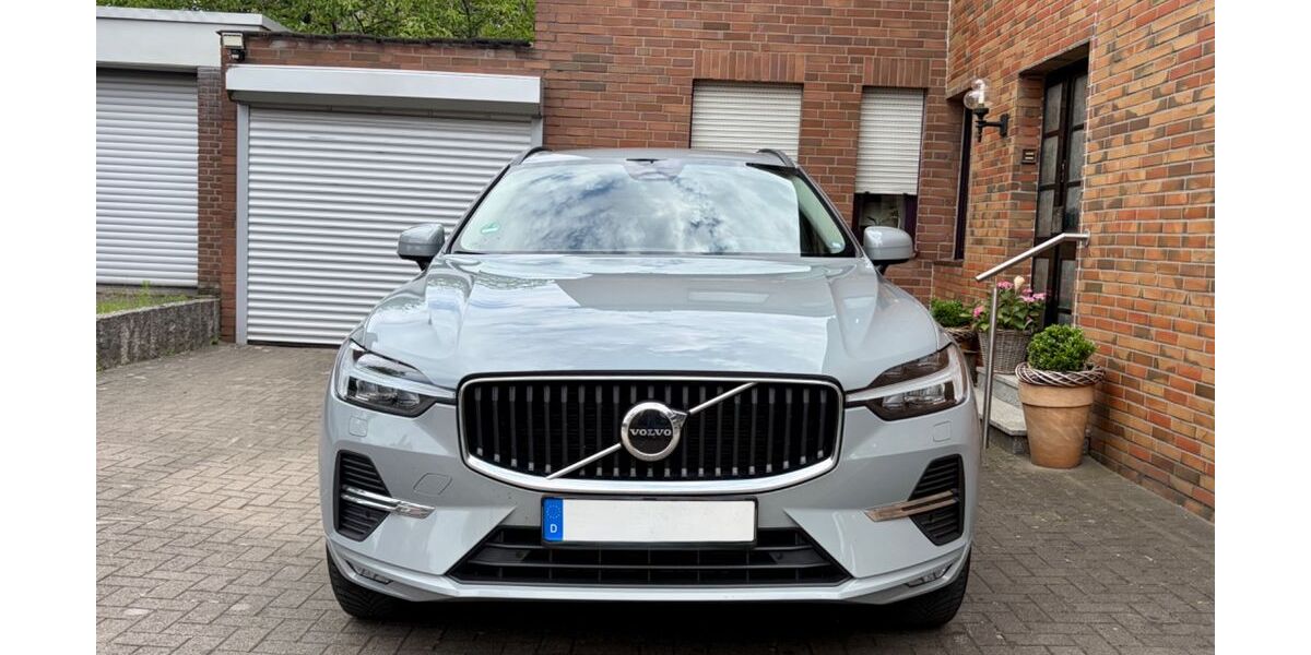Volvo XC60 60.000 km 28.970 &euro; Siegen 57074
