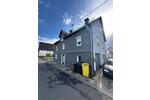 Mehrfamilienhaus, Wohnhaus Kreuztal - 8 Zimmer, 185 m&sup2;, 299.000&euro; | Angebot:26889254