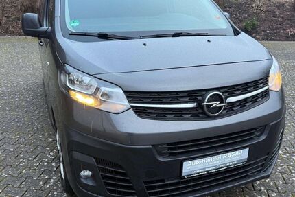 Opel Vivaro 192.000 km 16.900 &euro; Lennestadt-Meggen 57368