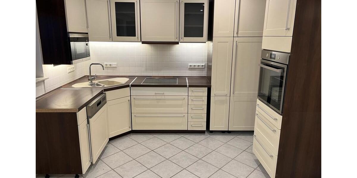 Etagenwohnung Hellenhahn-Schellenberg Schellenberg - 3.5 Zimmer, 100 m&sup2;, 1.300&euro; | Angebot:24853920