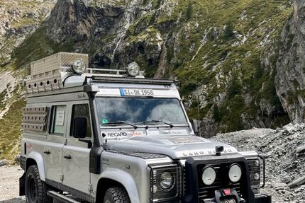 Land Rover Defender 72.000 km 79.900 &euro; Freudenberg 57258