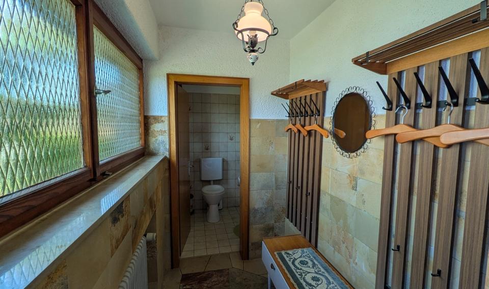 Bungalow Bad Laasphe - 7 Zimmer, 160 m&sup2;, 315.000&euro; | Angebot:27014727