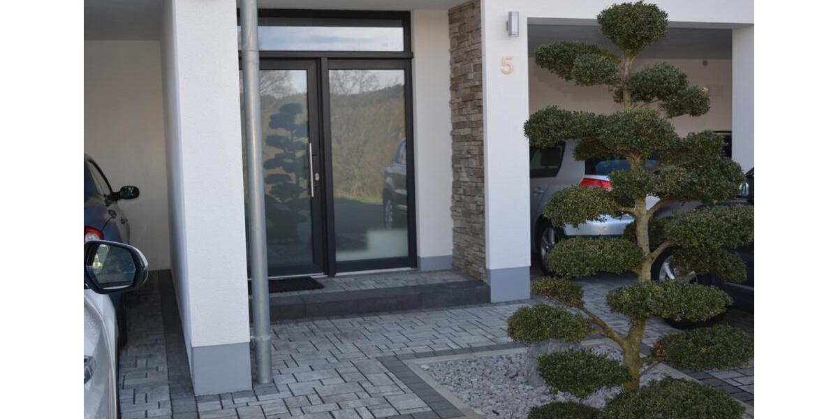 Etagenwohnung Siegen Kaan-Marienborn - 4 Zimmer, 138 m&sup2;, 510.000&euro; | Angebot:23727508