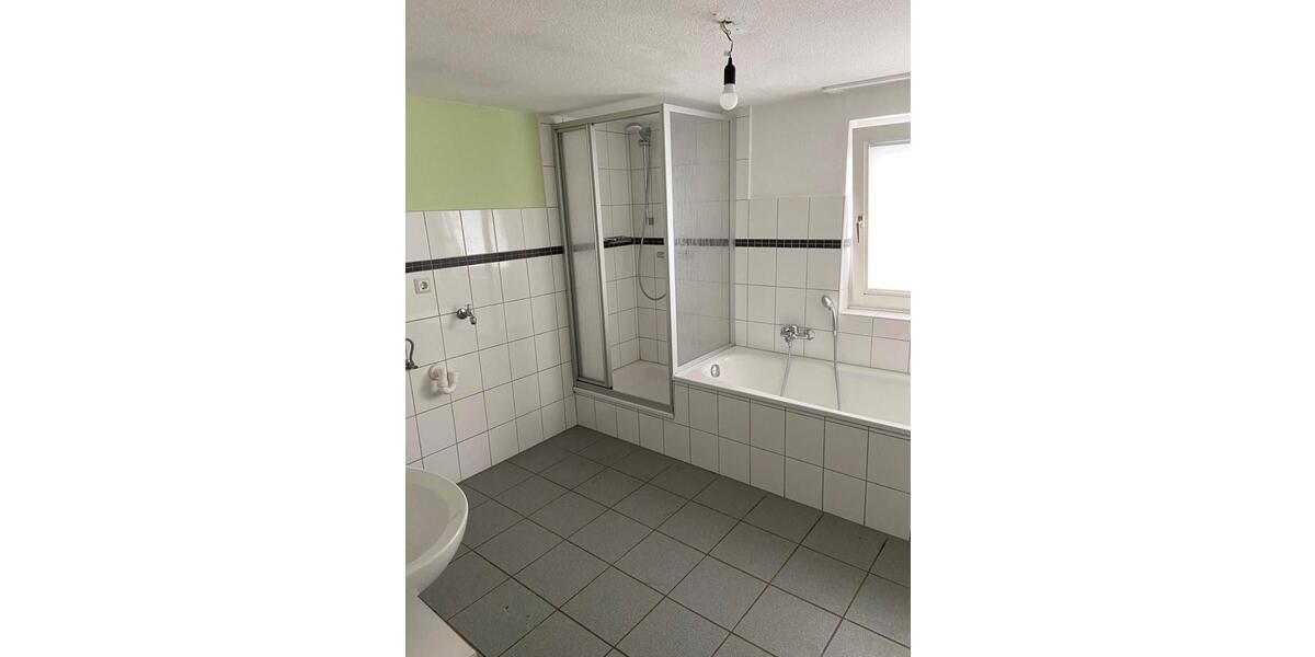 Dachgeschoßwohnung Wissen - 2 Zimmer, 68 m&sup2;, 676&euro; | Angebot:25842194