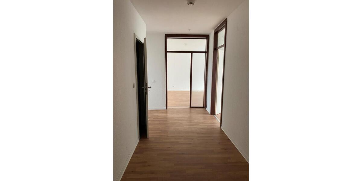 Etagenwohnung Siegen - 3 Zimmer, 79 m&sup2;, 629&euro; | Angebot:19904594