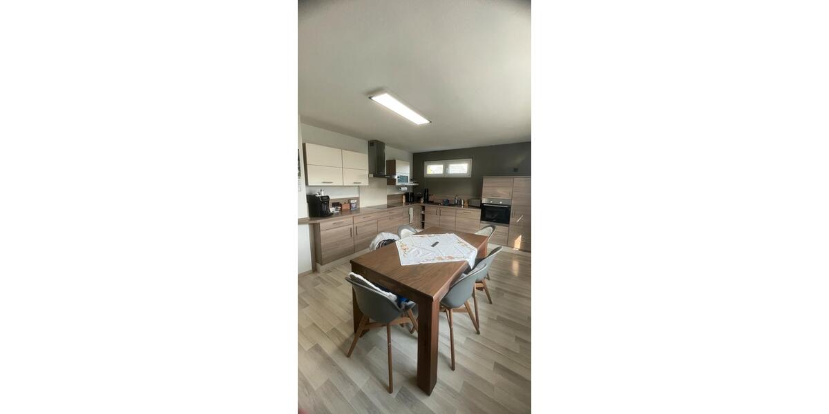 Einfamilienhaus Dietzhölztal - 7 Zimmer, 185 m&sup2;, 225.000&euro; | Angebot:25517741