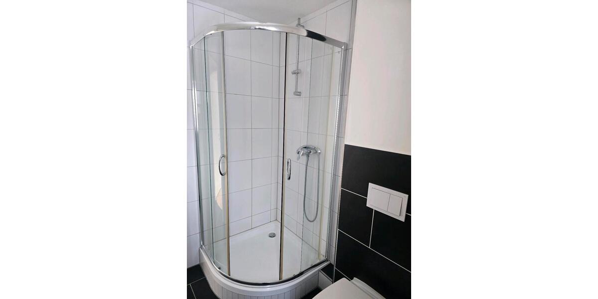 Dachgeschoßwohnung Siegen Dillnhütten - 3 Zimmer, 53 m&sup2;, 498&euro; | Angebot:24676956