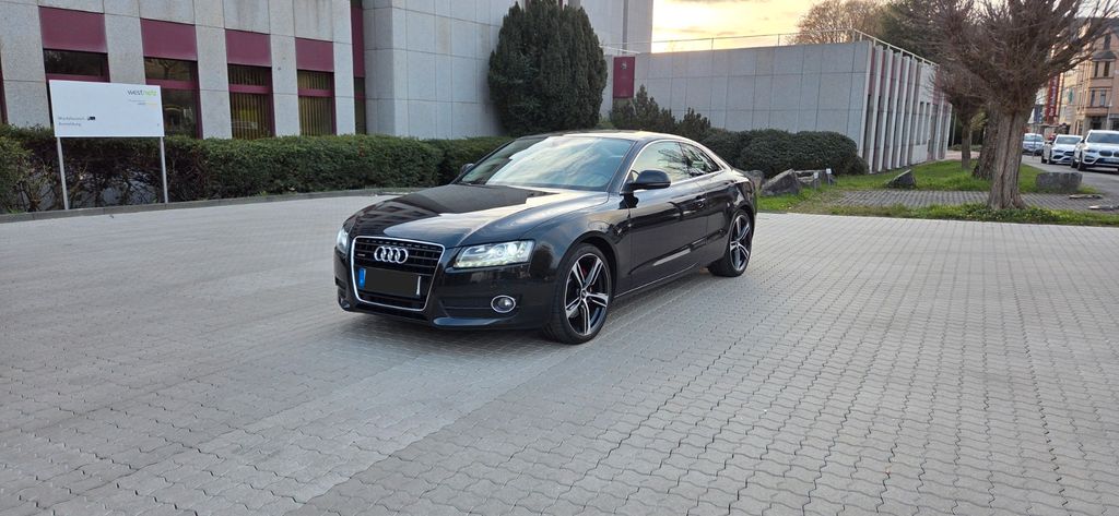 Audi A5 196.000 km 8.400 &euro; Siegen 57072