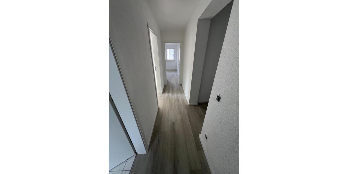 Etagenwohnung Siegen Dillnhütten - 3 Zimmer, 78 m&sup2;, 700&euro; | Angebot:26551075