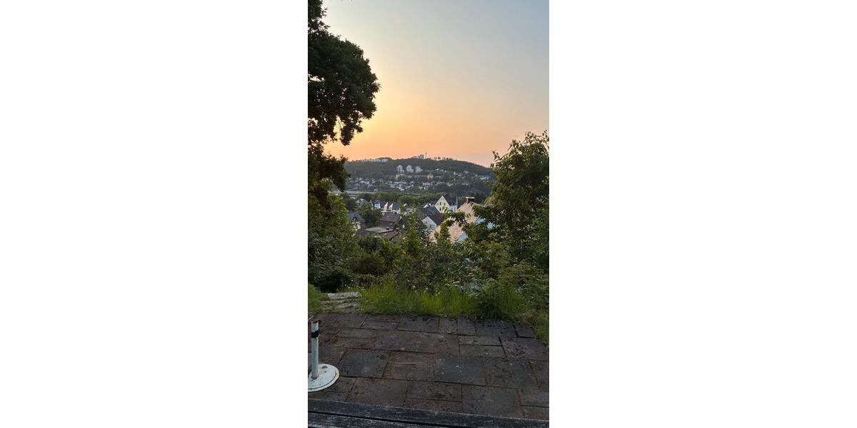 Einfamilienhaus Siegen Kaan-Marienborn - 7 Zimmer, 235 m&sup2;, 350.000&euro; | Angebot:26613907