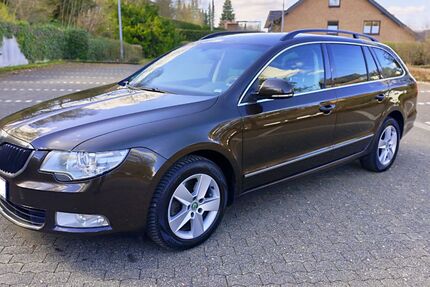 Skoda Superb 262.000 km 7.400 &euro; Reichshof 51580