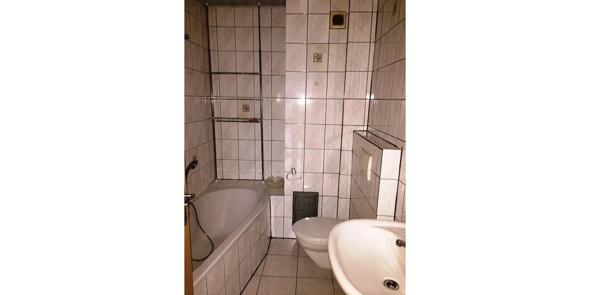 Etagenwohnung Attendorn - 2 Zimmer, 53 m&sup2;, 350&euro; | Angebot:25820985