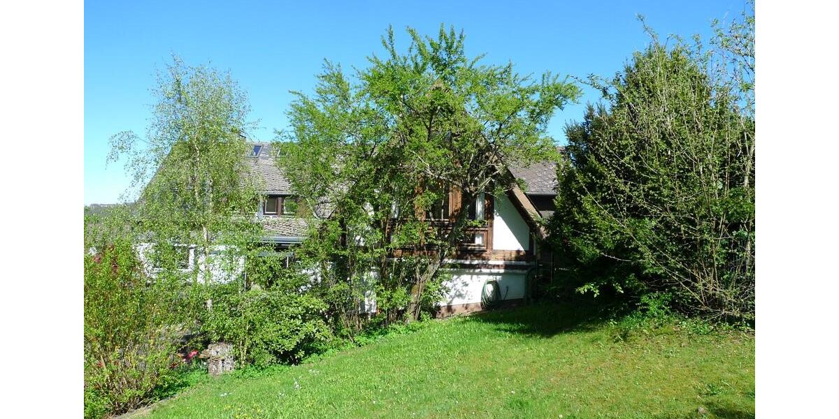 Einfamilienhaus Siegen Eiserfeld - 8 Zimmer, 318 m&sup2;, 677.500&euro; | Angebot:26869969