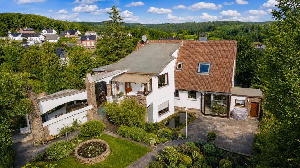 Einfamilienhaus Morsbach - 8 Zimmer, 207 m&sup2;, 384.000&euro; | Angebot:27096834
