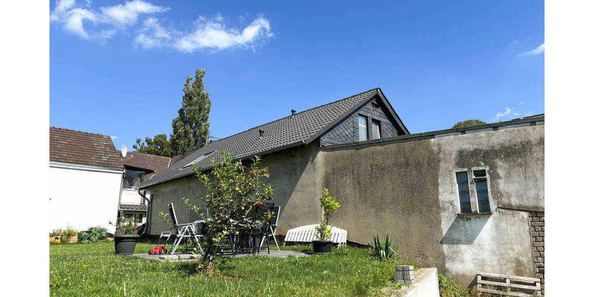 Einfamilienhaus Hamm - 7 Zimmer, 101 m&sup2;, 195.000&euro; | Angebot:25691796