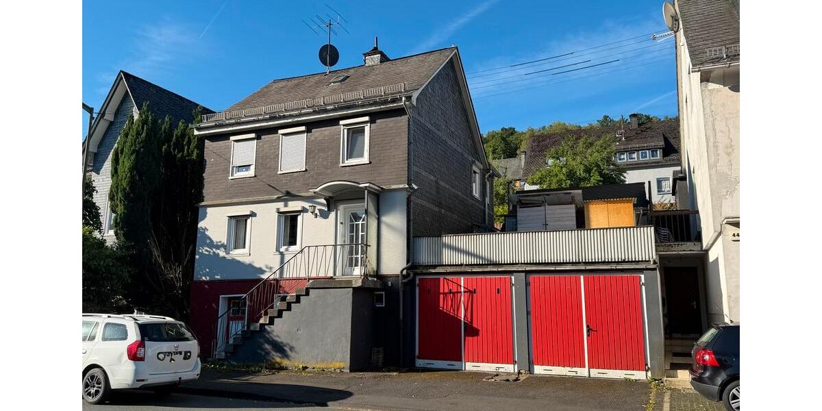Einfamilienhaus Siegen Eiserfeld - 5 Zimmer, 100 m&sup2;, 174.000&euro; | Angebot:27225890