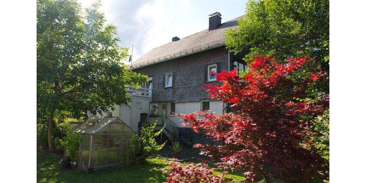Einfamilienhaus Wilnsdorf - 6 Zimmer, 180 m&sup2;, 179.000&euro; | Angebot:26945219