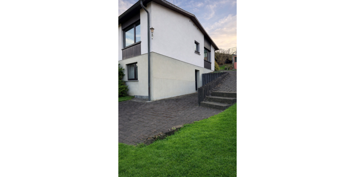 Einfamilienhaus Morsbach - 4 Zimmer, 103 m&sup2;, 1.060&euro; | Angebot:25720934