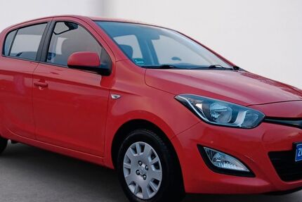 Hyundai i20 25.000 km 6.399 &euro; Olpe 57462