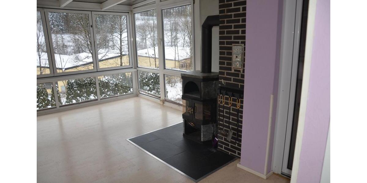 Einfamilienhaus Hilchenbach - 10 Zimmer, 300 m&sup2;, 300.000&euro; | Angebot:25982484