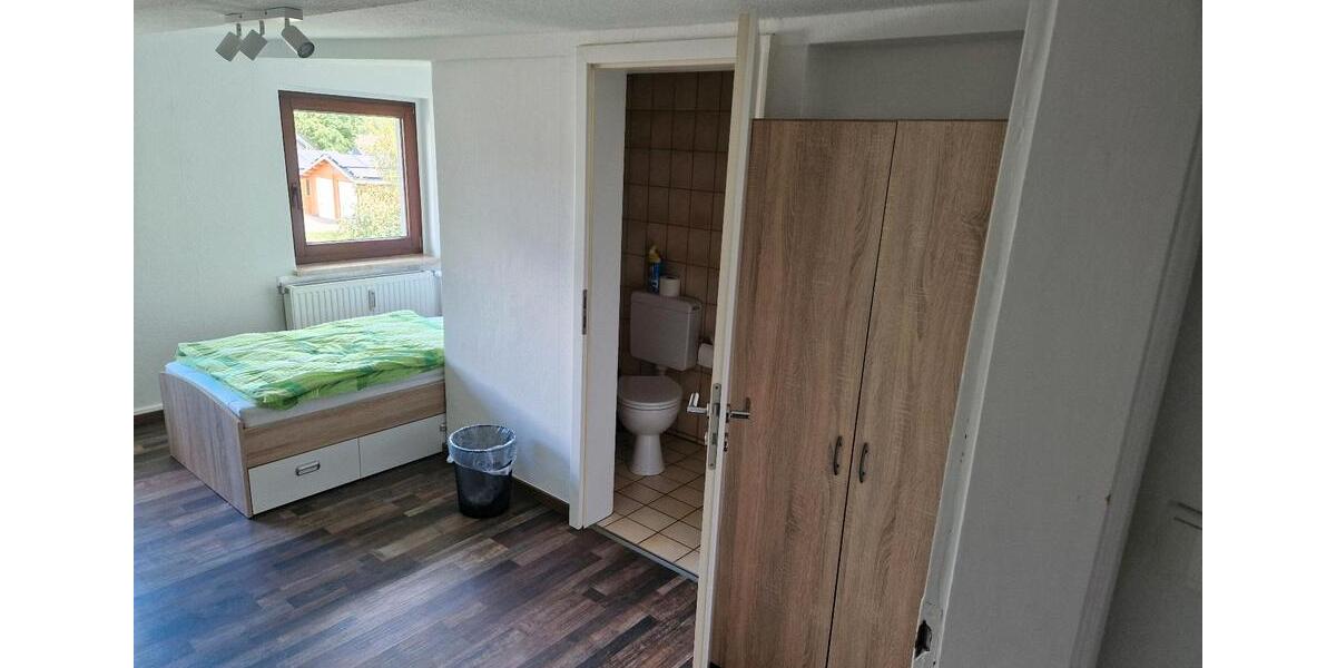 Etagenwohnung Kirchhundem - 1 Zimmer, 23 m&sup2;, 21&euro; | Angebot:26023001