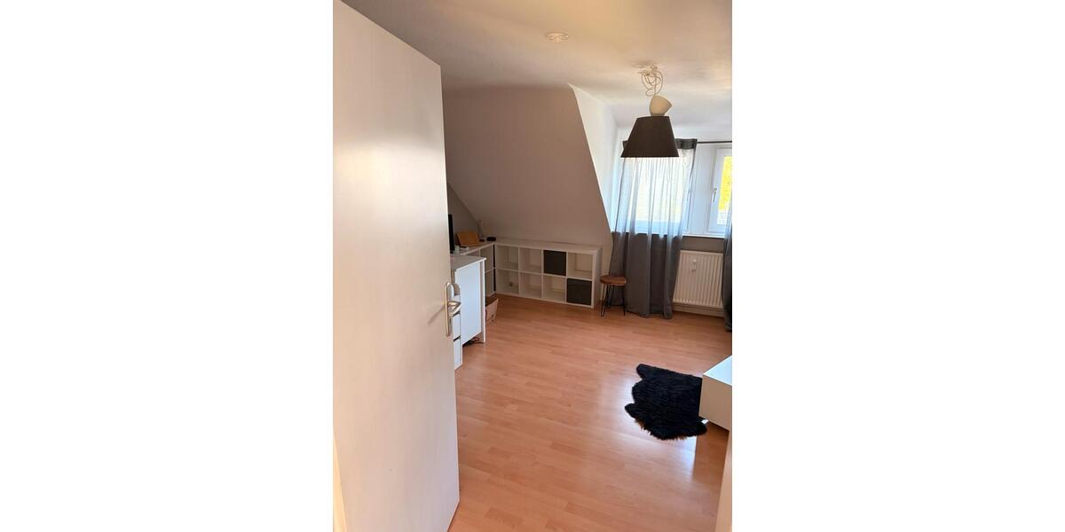 Dachgeschoßwohnung Betzdorf - 3 Zimmer, 73 m&sup2;, 750&euro; | Angebot:26669814