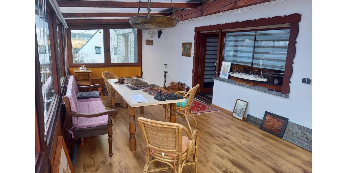 Einfamilienhaus Hellenhahn-Schellenberg Schellenberg - 7 Zimmer, 166 m&sup2;, 239.000&euro; | Angebot:24849900