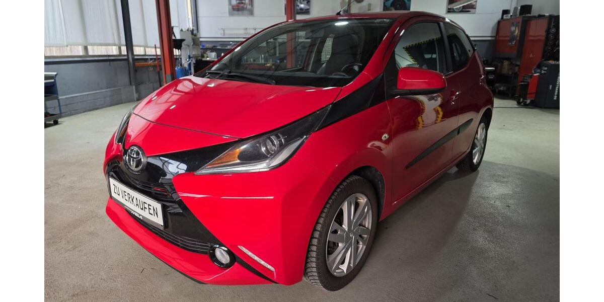 Toyota Aygo (X) 129.500 km 6.791 &euro; Olpe 57462