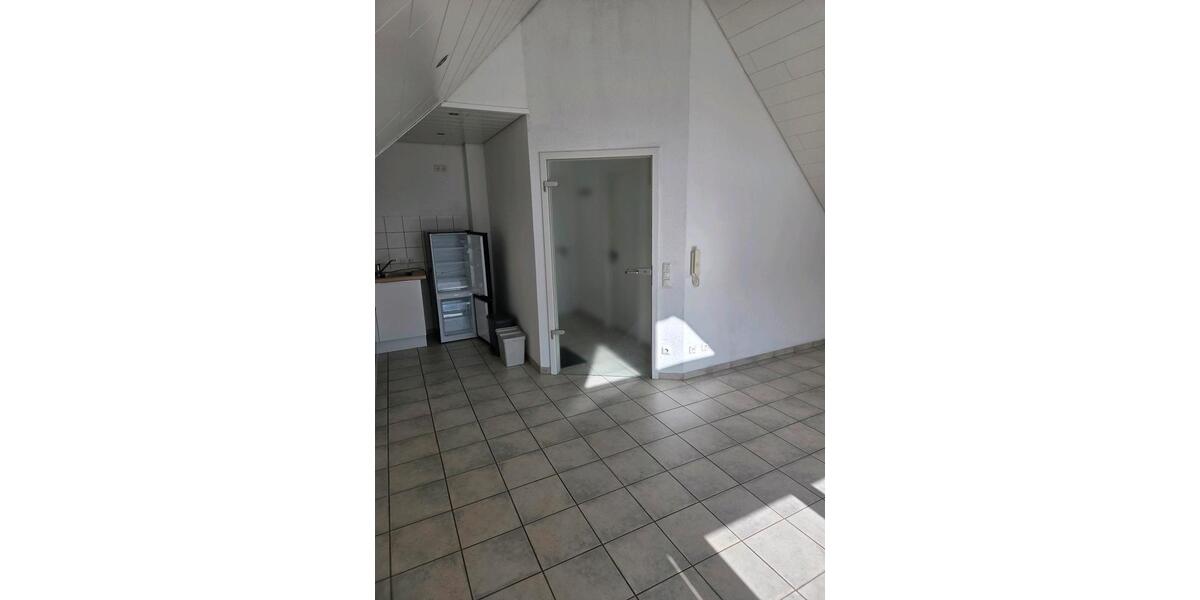 Etagenwohnung Mudersbach - 1 Zimmer, 35 m&sup2;, 455&euro; | Angebot:25403499