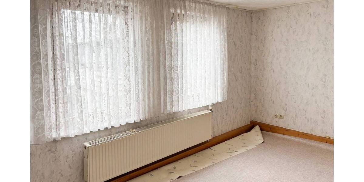 Mehrfamilienhaus, Wohnhaus Hamm/Sieg Sieg - 6 Zimmer, 214 m&sup2;, 129.000&euro; | Angebot:25691824