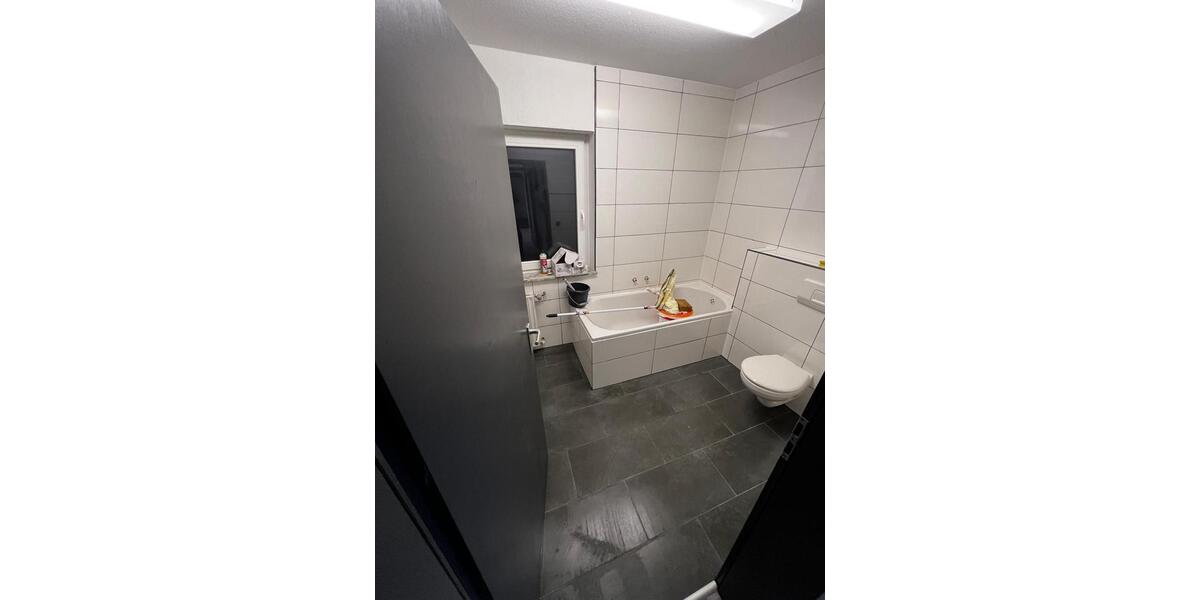 Etagenwohnung Wilnsdorf - 6 Zimmer, 120 m&sup2;, 1.150&euro; | Angebot:25882213