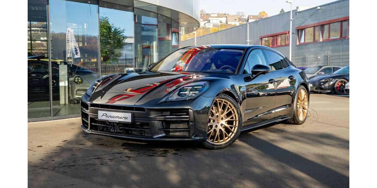 Porsche Panamera 7.800 km 143.300 &euro; Siegen 57080